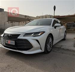 تويوتا أفالون